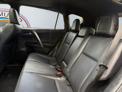 2018 Toyota RAV4 SE