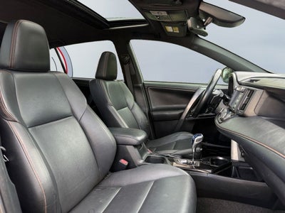 2018 Toyota RAV4 SE