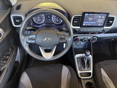 2020 Hyundai Venue SE