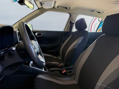 2020 Hyundai Venue SE