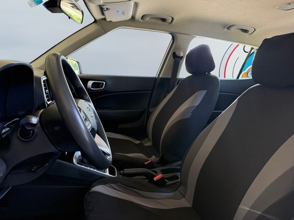 2020 Hyundai Venue SE