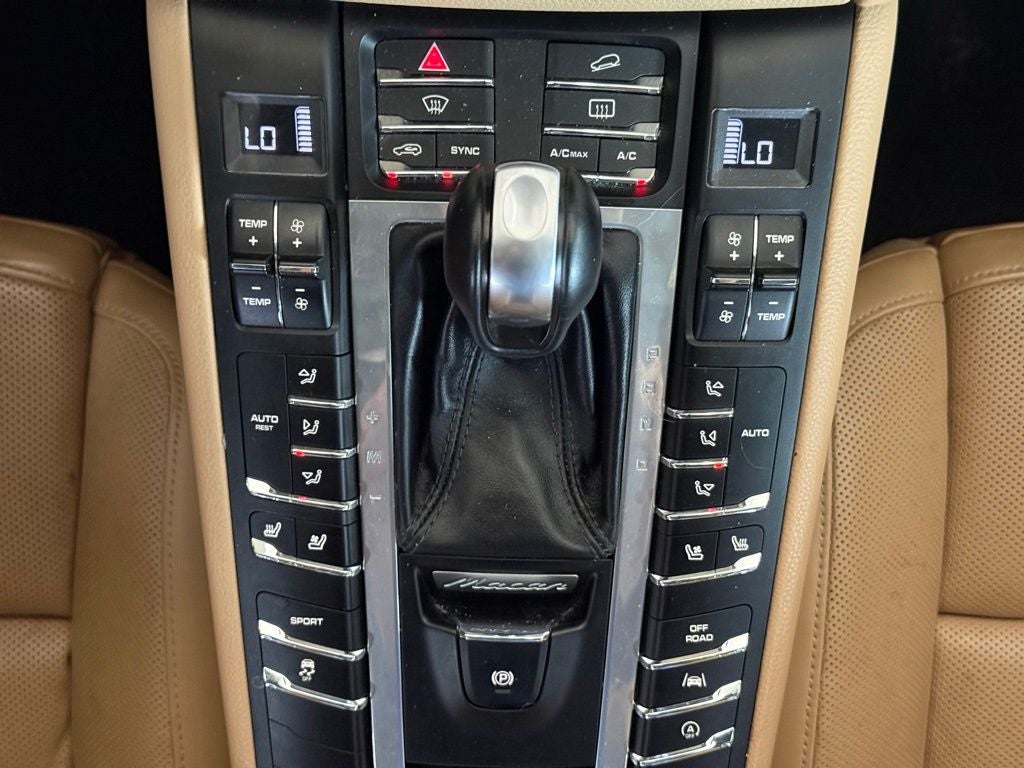 2018 Porsche Macan S