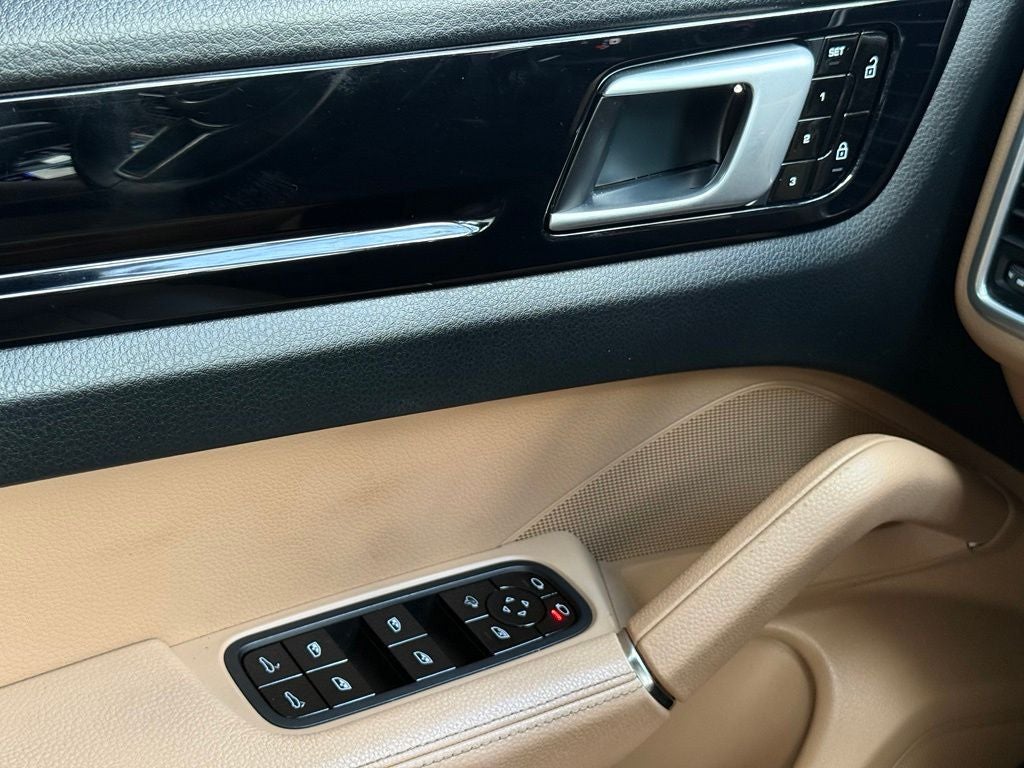 2019 Porsche Cayenne S